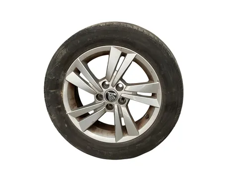 Llanta Skoda Fabia III Combi (NJ5) 14-22 - 95 € - 6V0601025M, 2 kg - Lleida