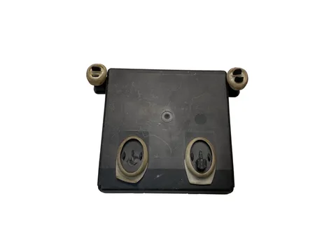 Centralita Puerta tra izq Mercedes E 02-09 - 32 € - 2118201526 _, 1 kg - Lleida