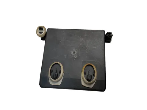Centralita Puerta tra dcha Mercedes E 02-09 - 32 € - 2118201626, 1 kg - Lleida