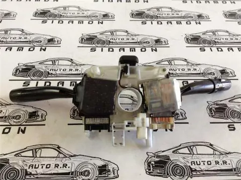 Palancas subaru legacy 98-03 - 39 € - 83111ae31 - Lleida